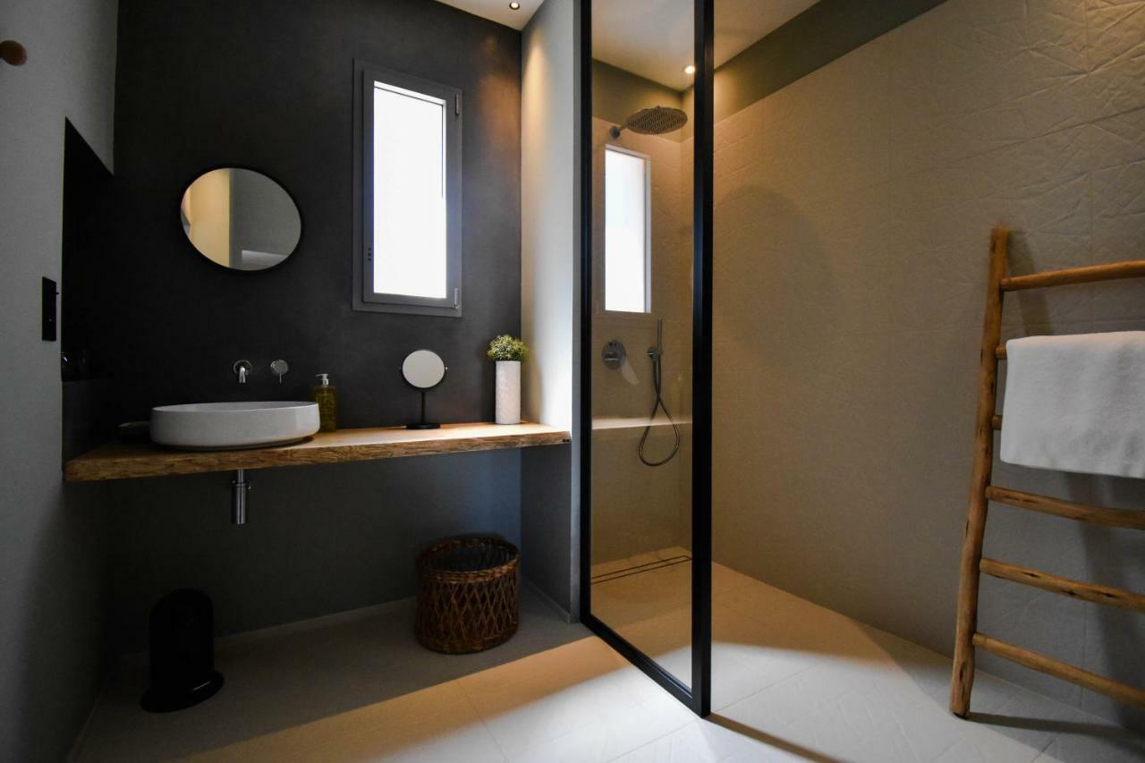 Les Loges En Provence "Villa Garrigue" Вильнёв-ле-Авиньон Экстерьер фото