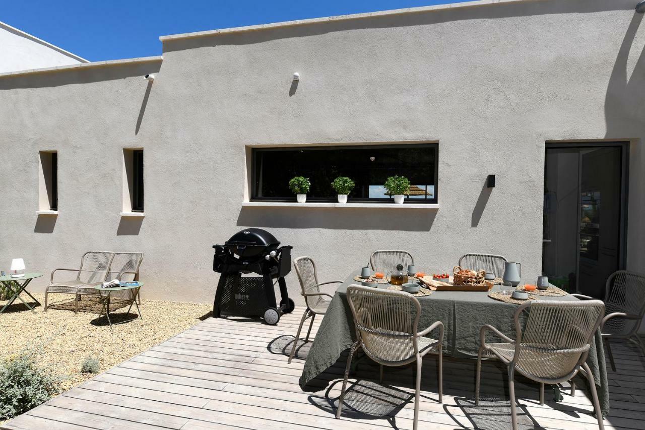 Les Loges En Provence "Villa Garrigue" Вильнёв-ле-Авиньон Экстерьер фото